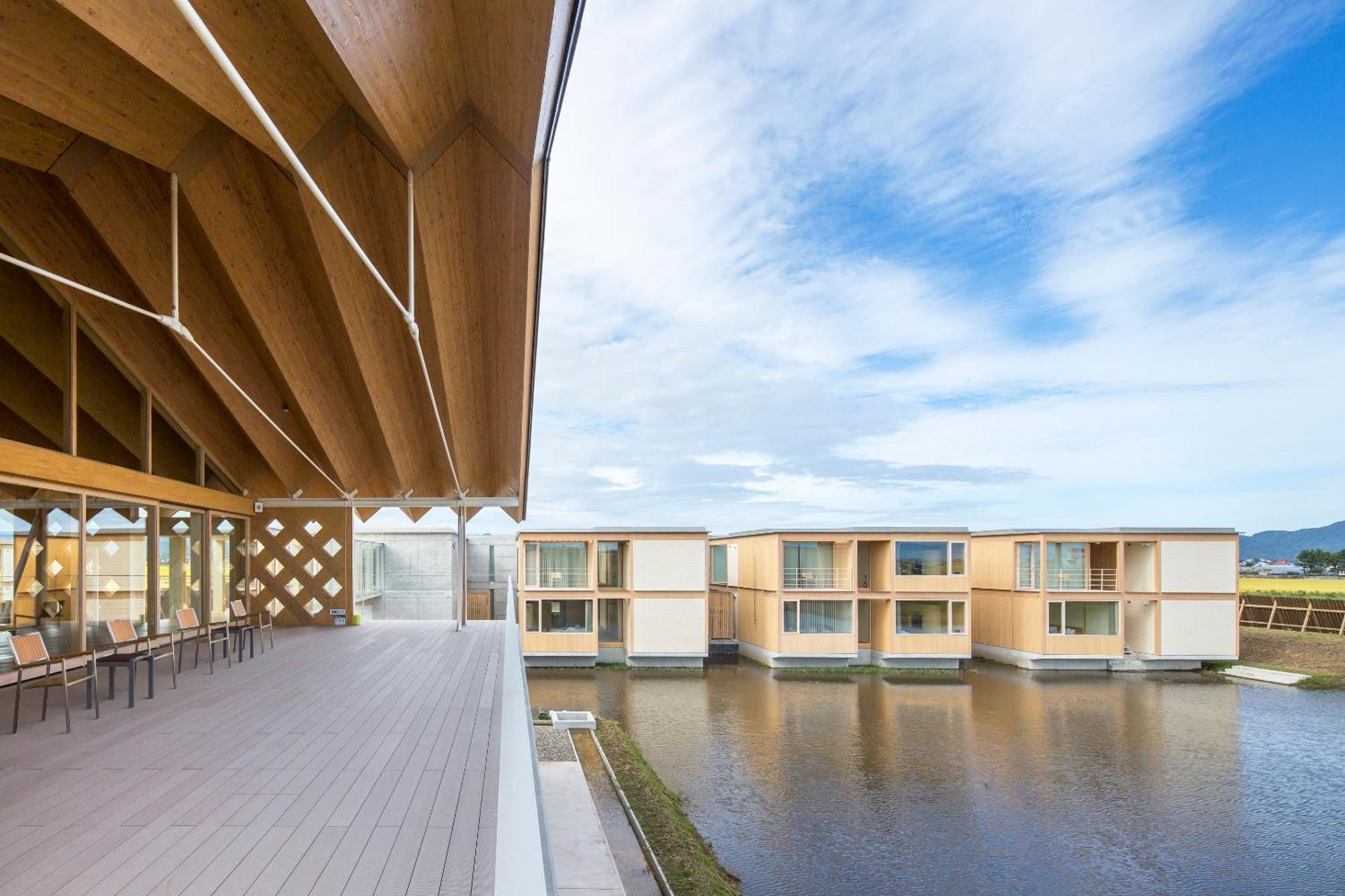 Shonai Hotel Suiden Terrasse Tsuruoka Exteriör bild
